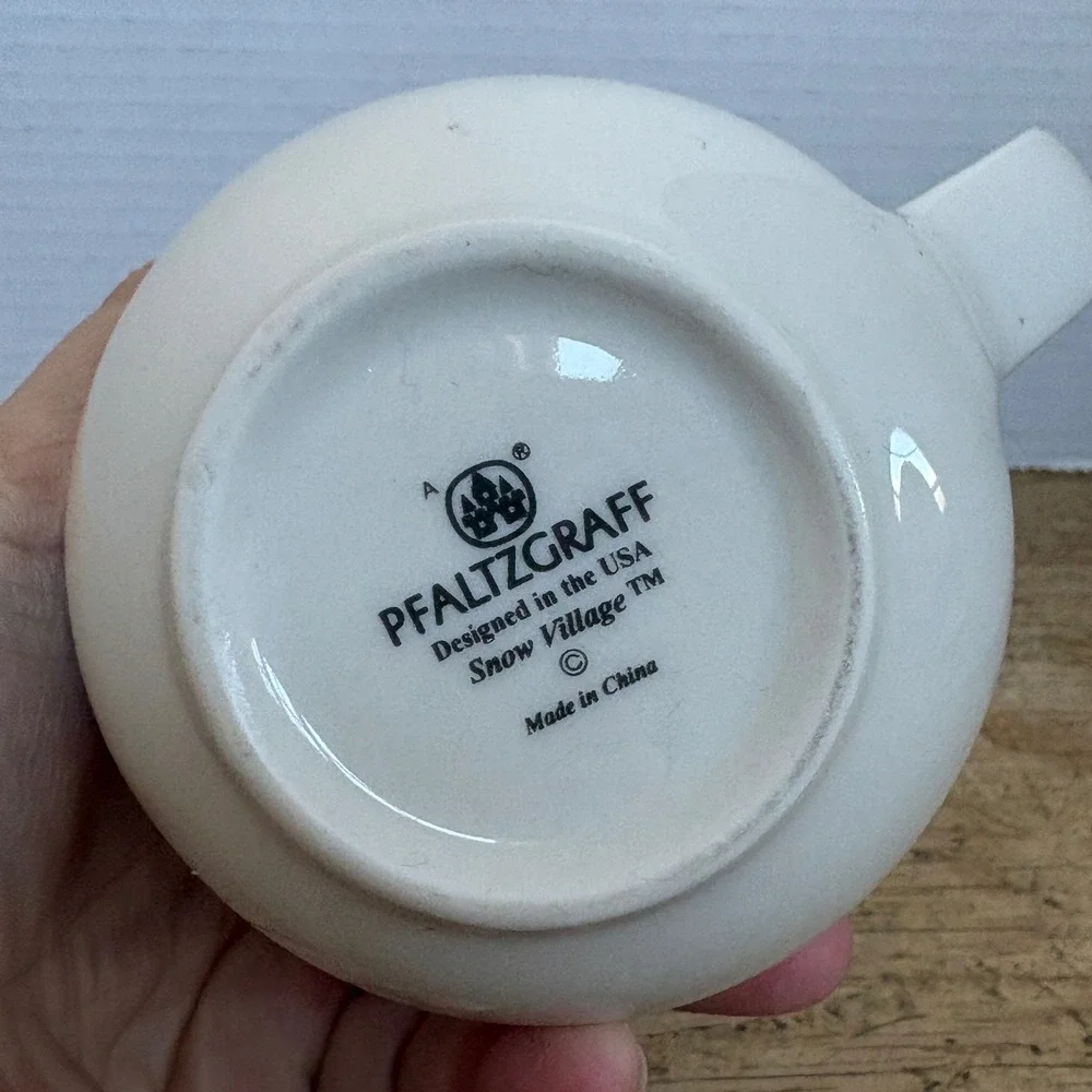 Pfaltzgraff Snow Village‎ Creamer Pitcher White Stoneware Snowman Sledding Scene